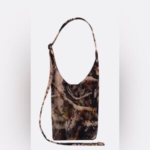 Baggu Small Nylon Sling Bag Photo Forest